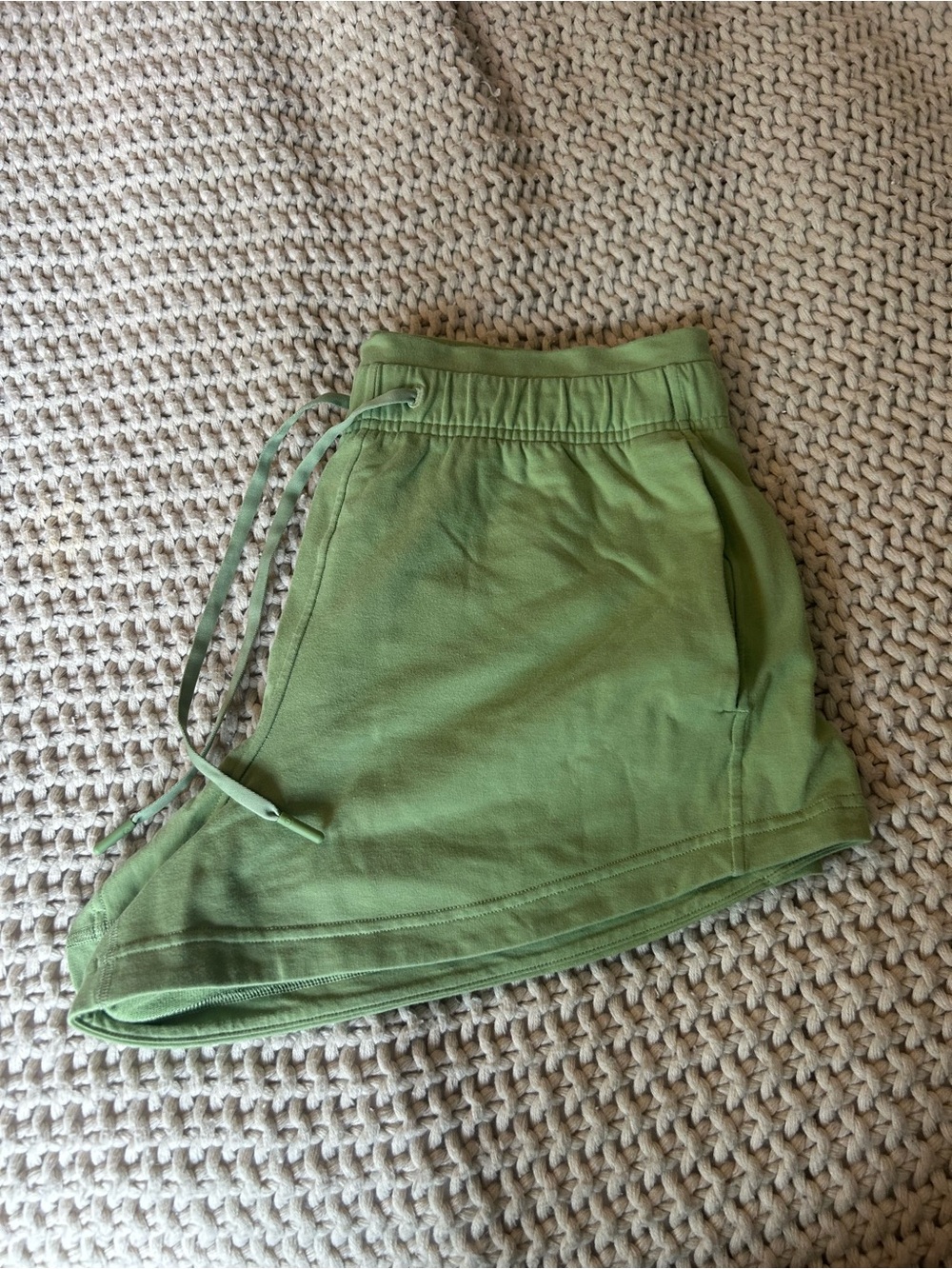 Lululemon green shorts